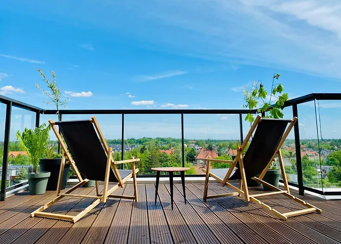 Cozy, Bright & Sunny Apartment With Terrace!