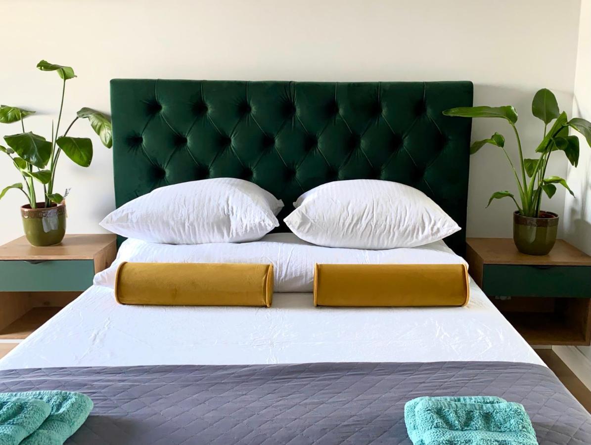 Cozy, Bright & Sunny With Terrace! Apartment Breslau